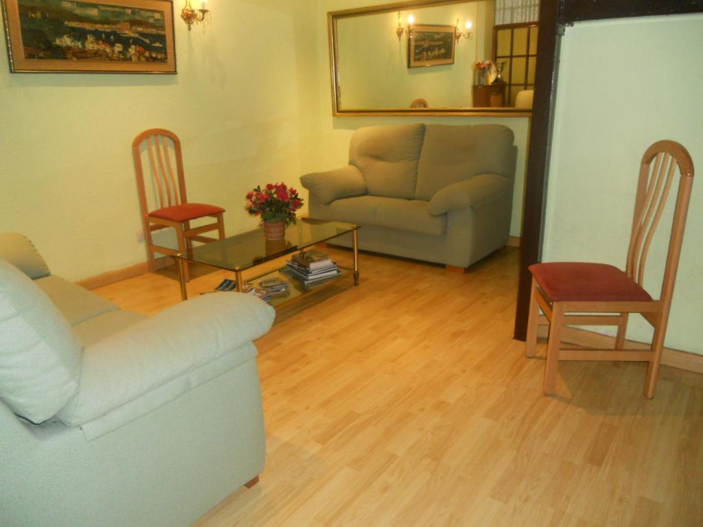 Hostal Olga Madrid Buitenkant foto