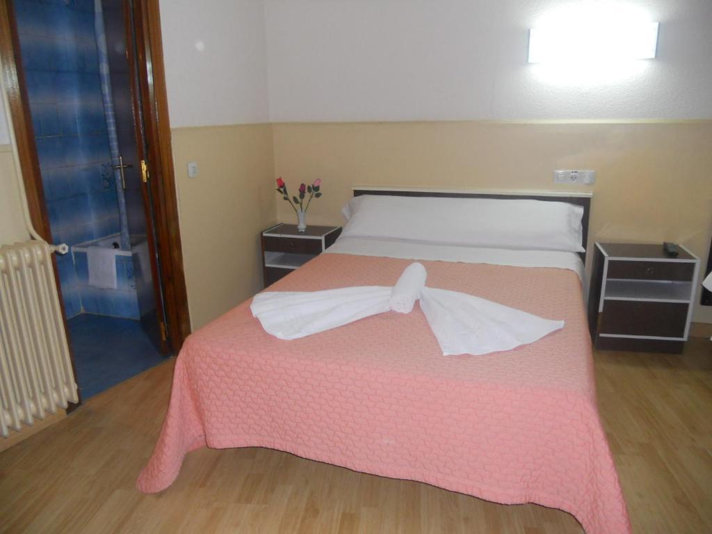 Hostal Olga Madrid Kamer foto